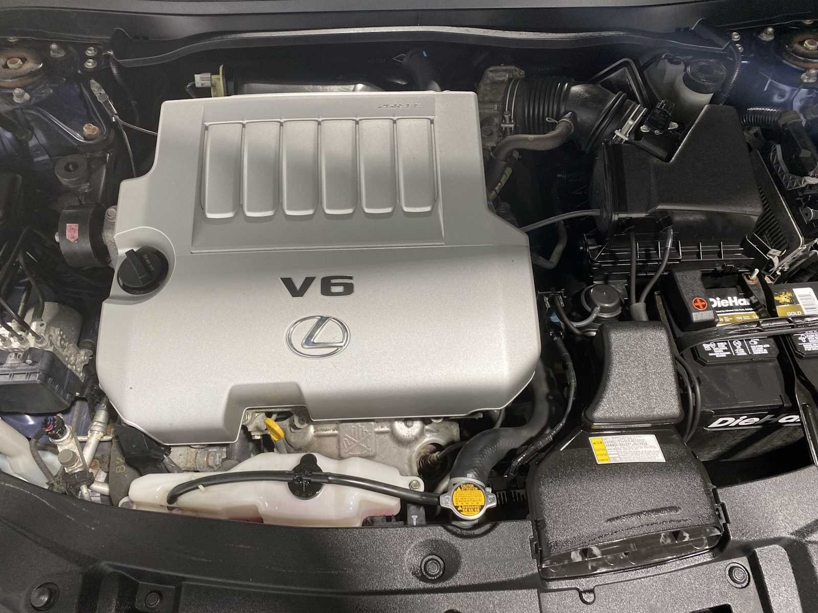 Thumbnail: 2015 Lexus ES - 9