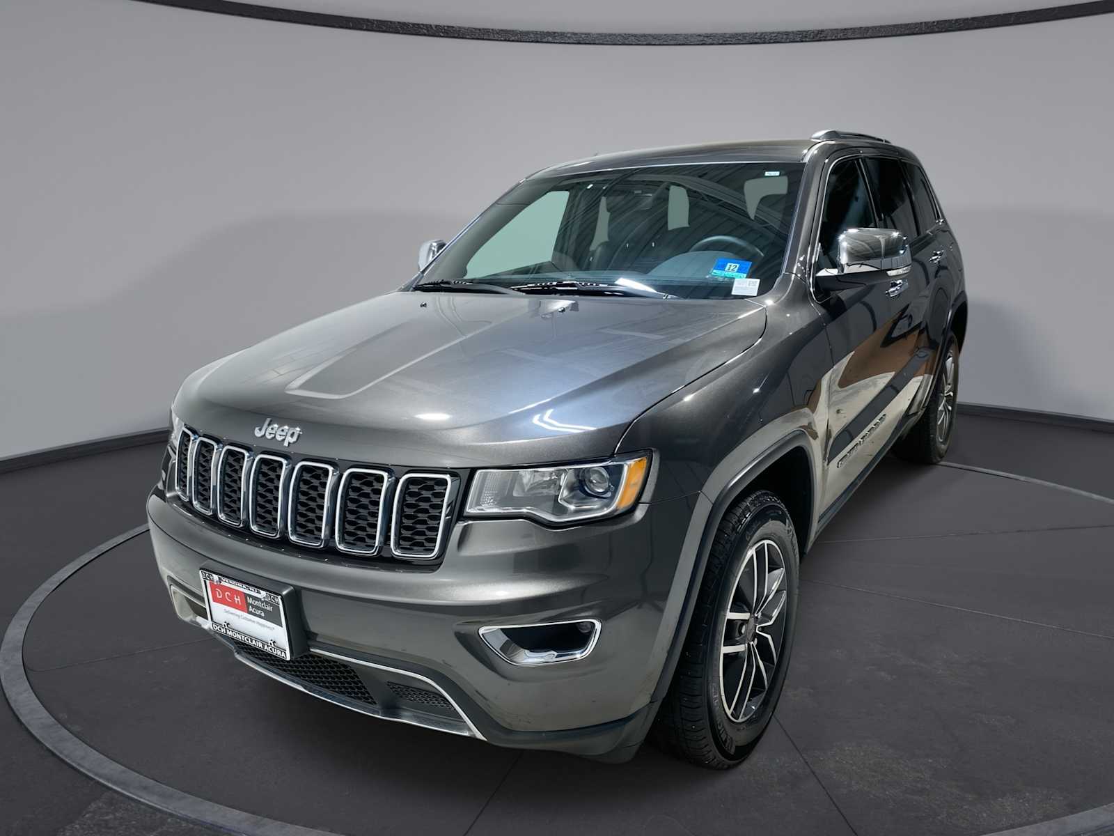 Thumbnail: 2019 Jeep Grand Cherokee - 1