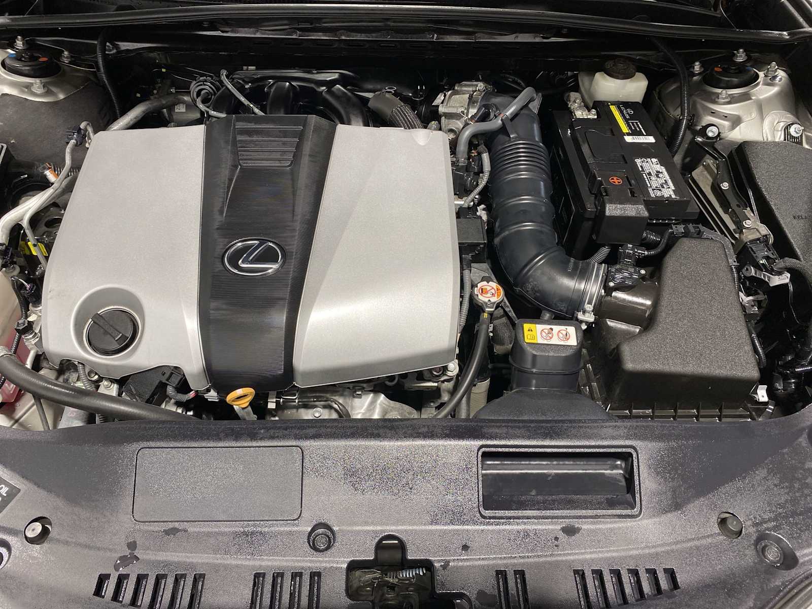 2020 Lexus ES 350 9
