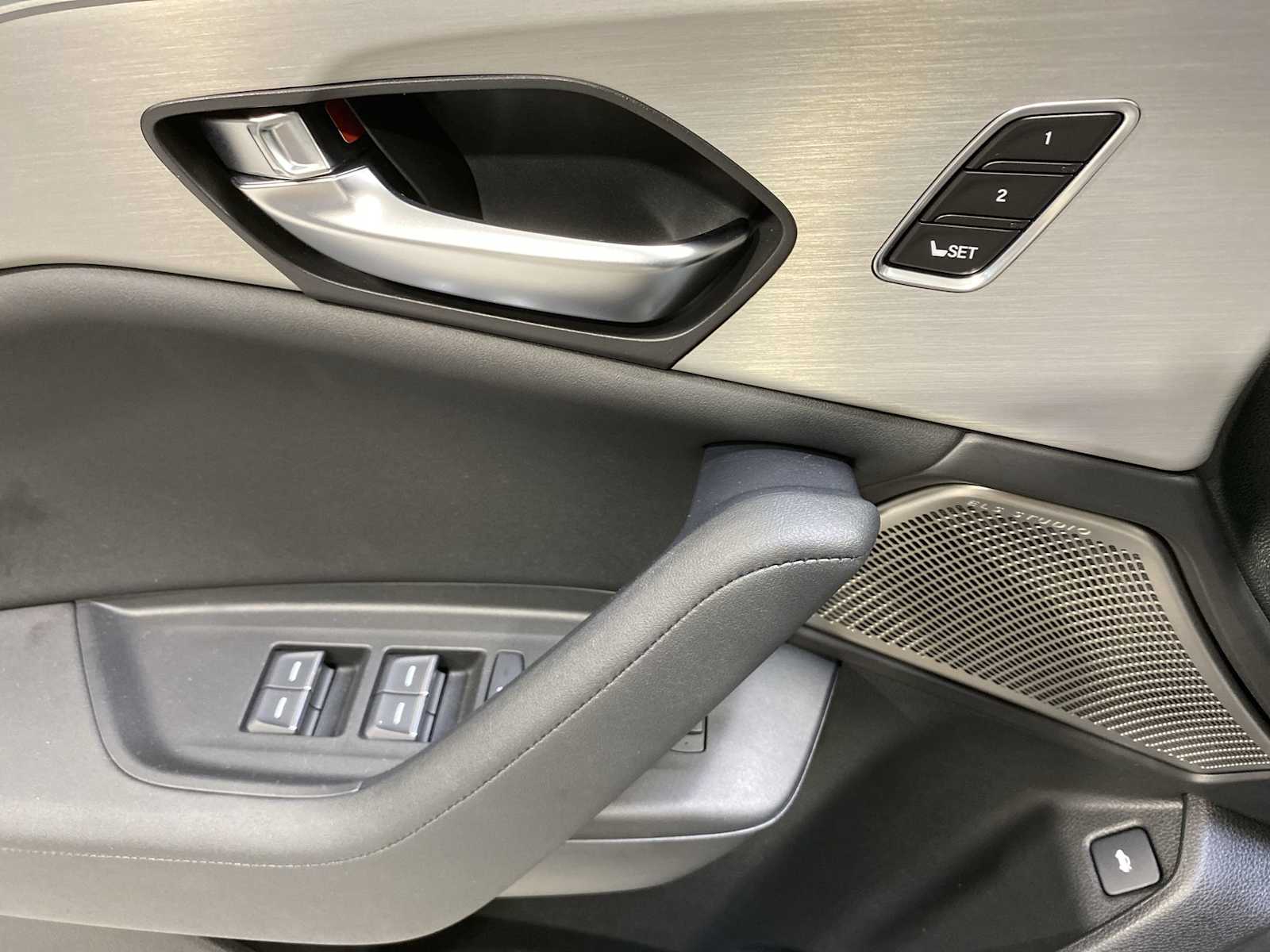 Thumbnail: 2022 Acura TLX - 23