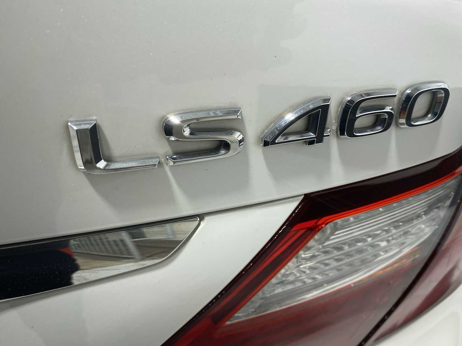 Thumbnail: 2012 Lexus LS - 7