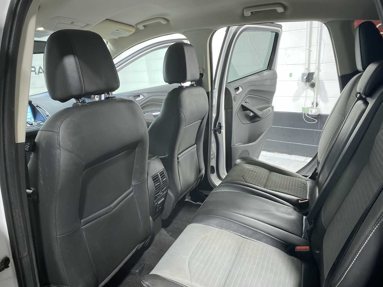 Thumbnail: 2017 Ford Escape - 12