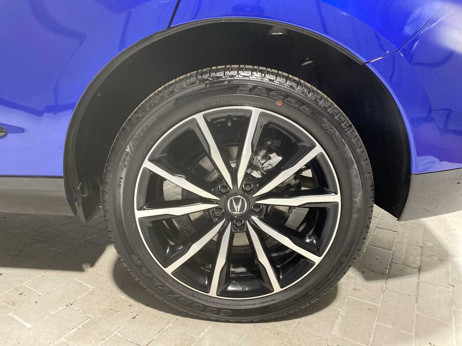 Thumbnail: 2025 Acura RDX - 8