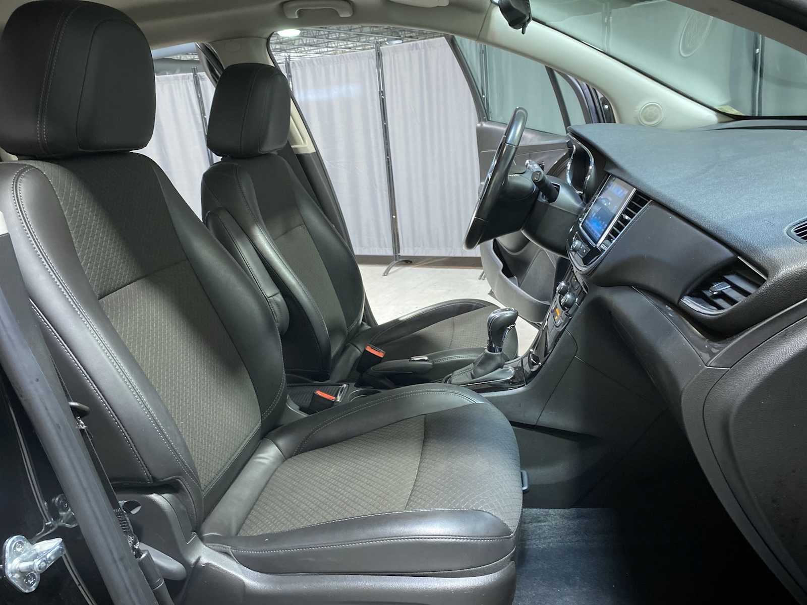 Thumbnail: 2019 Buick Encore - 14