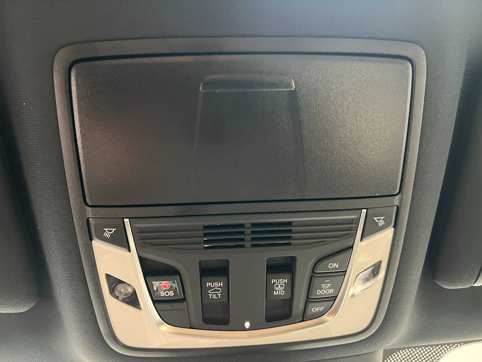 Thumbnail: 2026 Acura MDX - 27