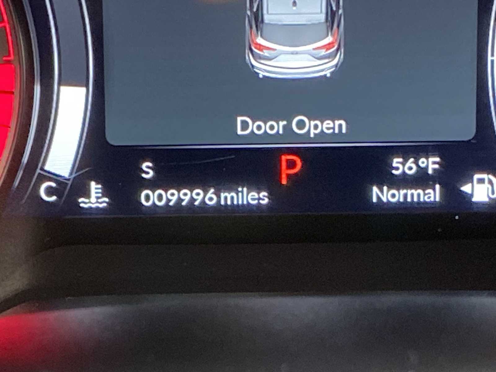 Thumbnail: 2025 Acura RDX - 18