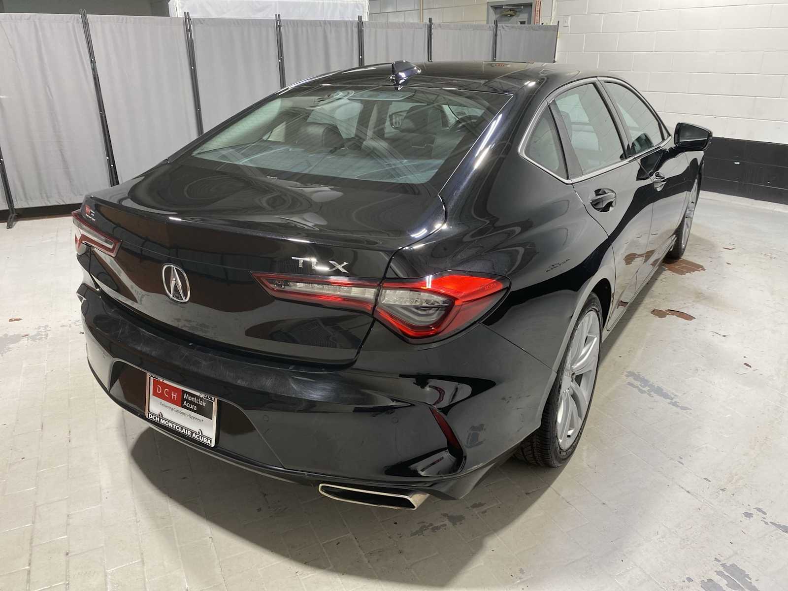 Thumbnail: 2022 Acura TLX - 26