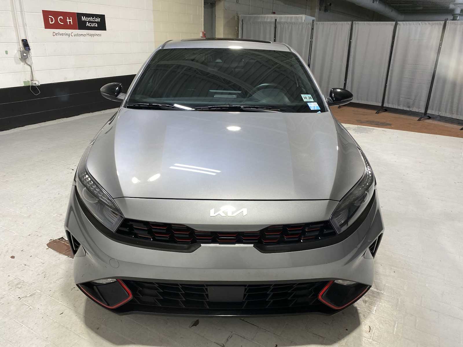 Thumbnail: 2023 Kia Forte - 6