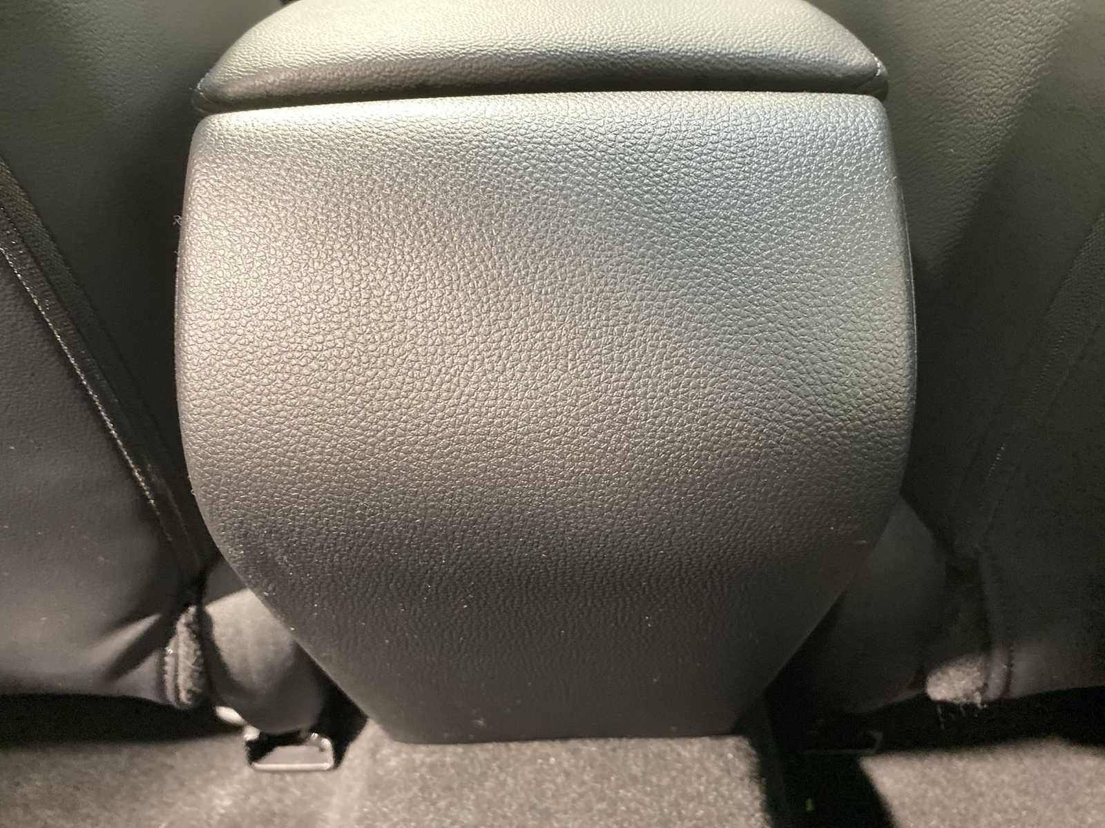 Thumbnail: 2023 Acura Integra - 25