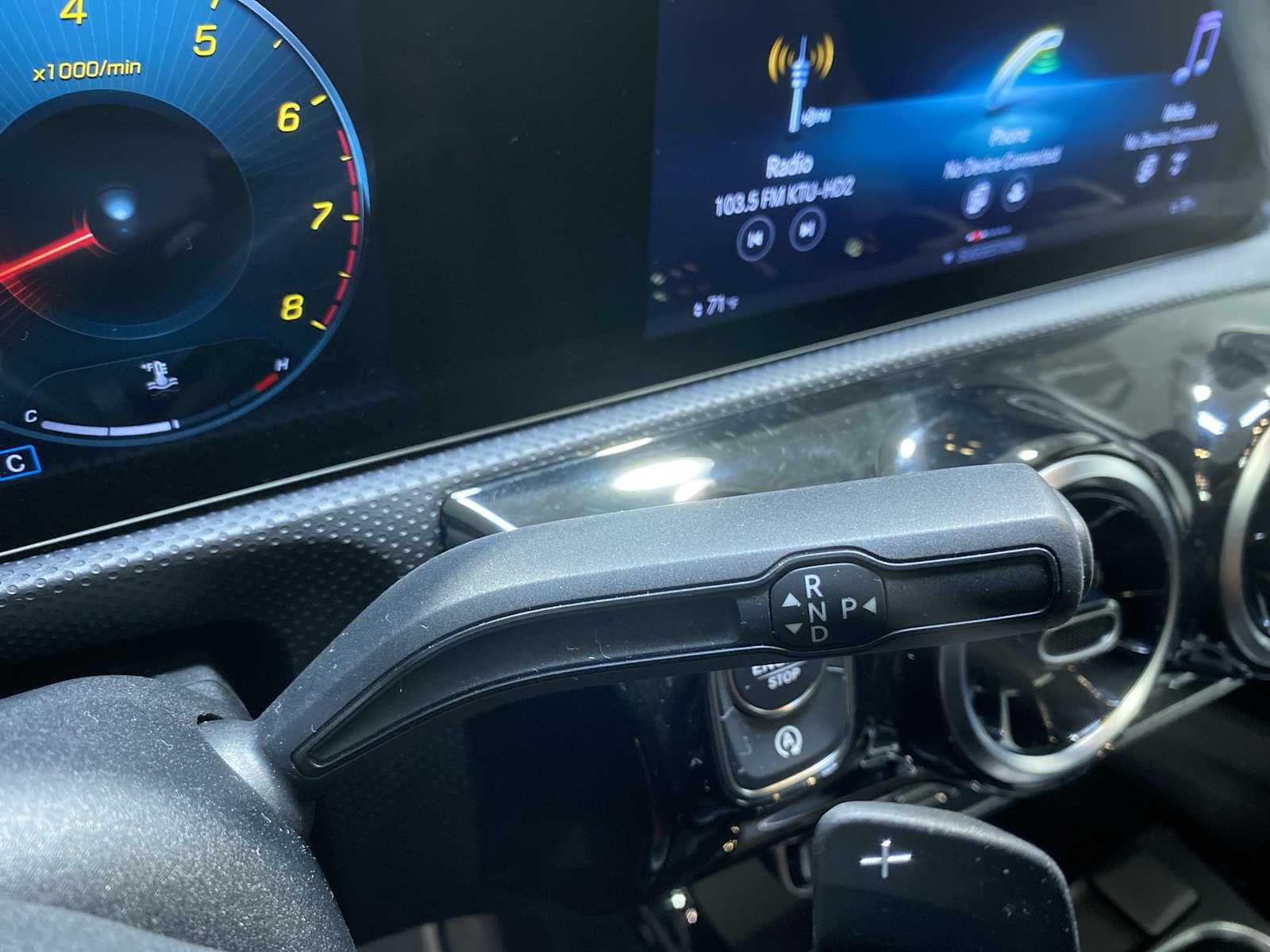 Thumbnail: 2020 Mercedes-Benz CLA - 16