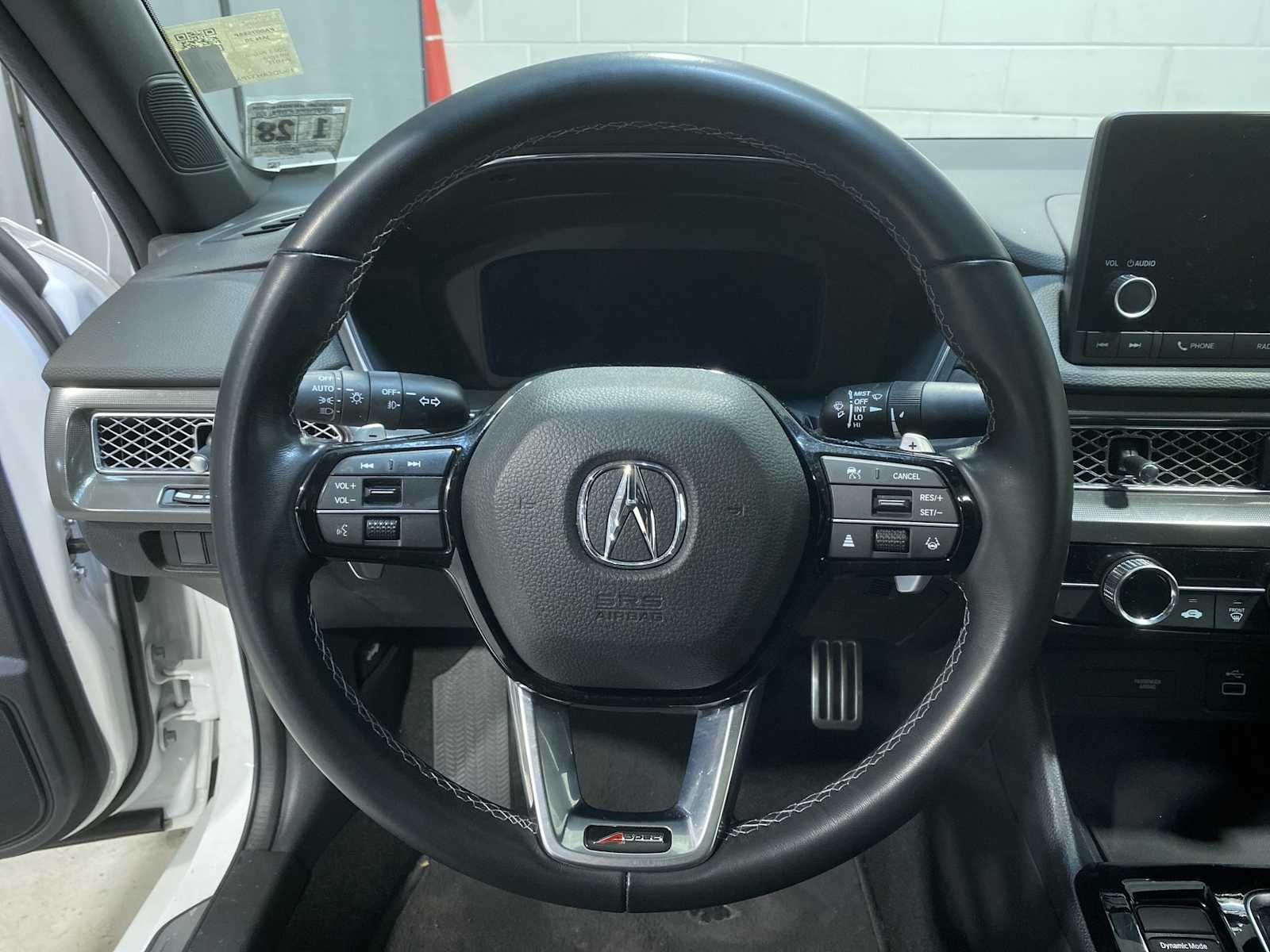 Thumbnail: 2023 Acura Integra - 15