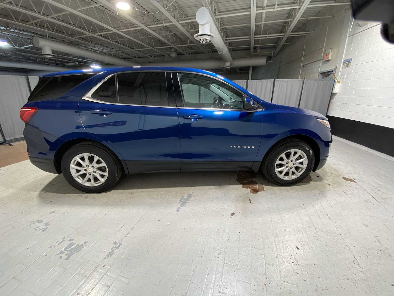 Thumbnail: 2020 Chevrolet Equinox - 27