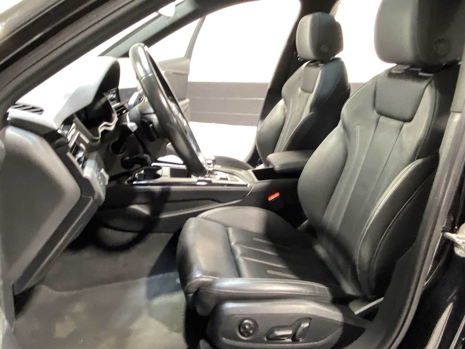 Thumbnail: 2023 Audi A4 - 11