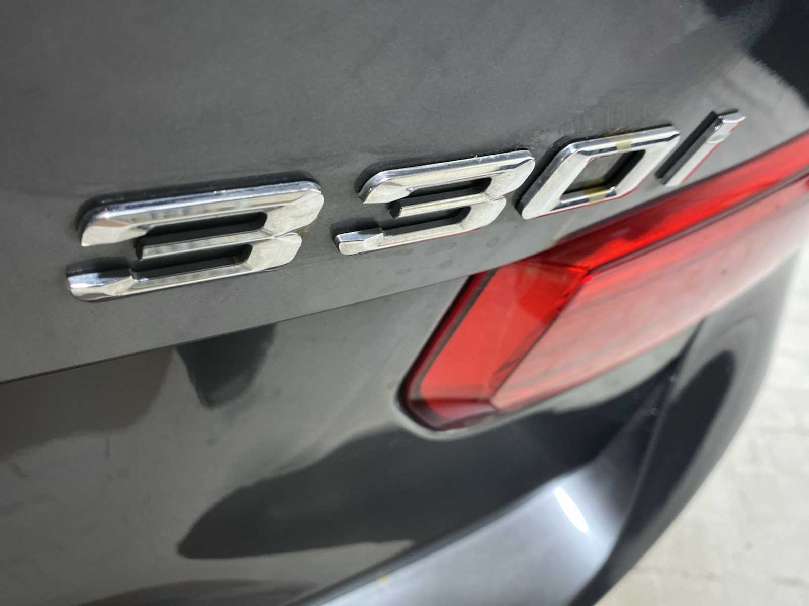 Thumbnail: 2018 BMW 3 Series - 7