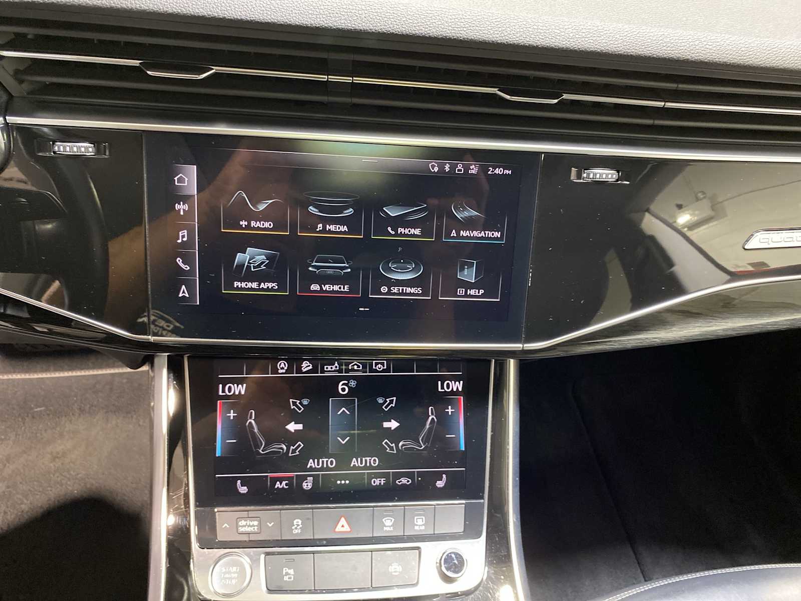 Thumbnail: 2020 Audi Q8 - 16