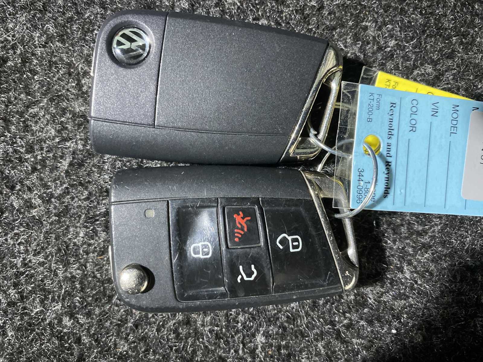 Thumbnail: 2020 Volkswagen Tiguan - 20