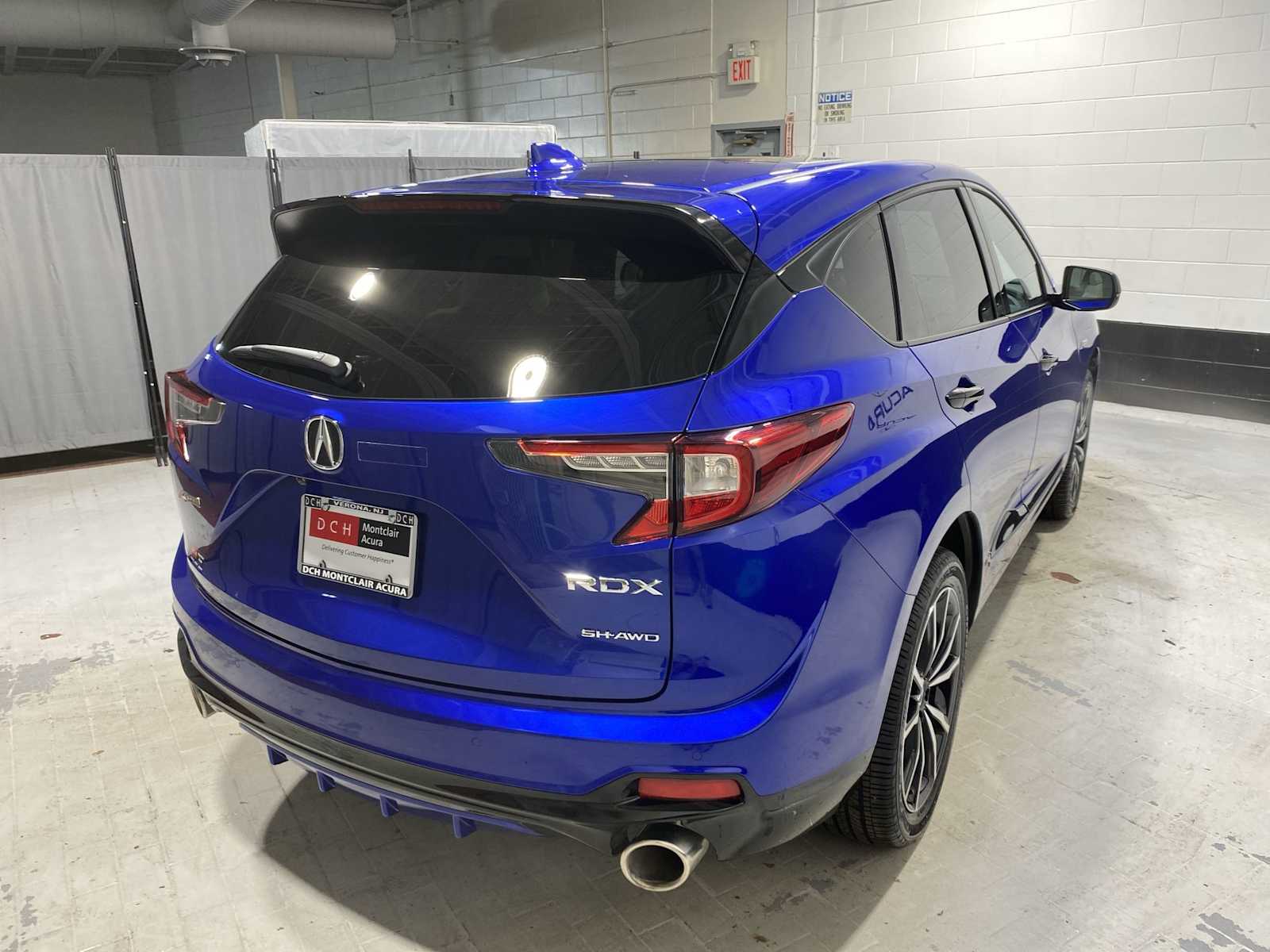 Thumbnail: 2025 Acura RDX - 26