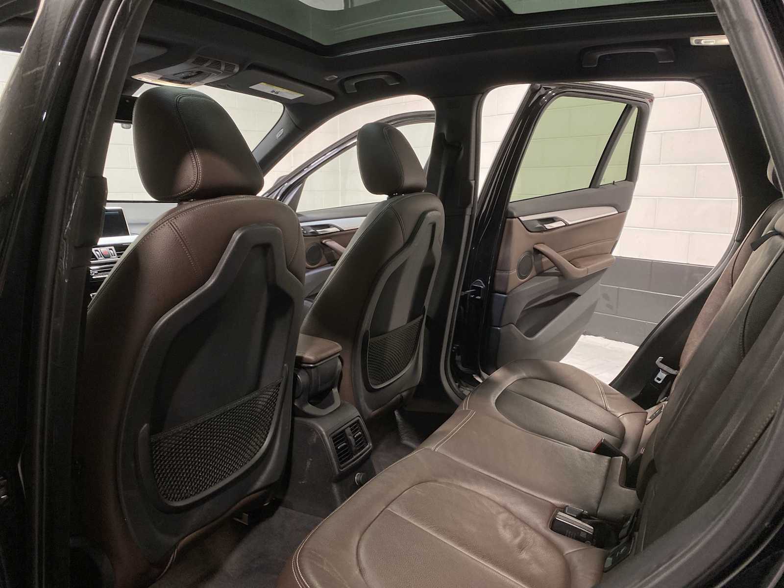 Thumbnail: 2016 BMW X1 - 12