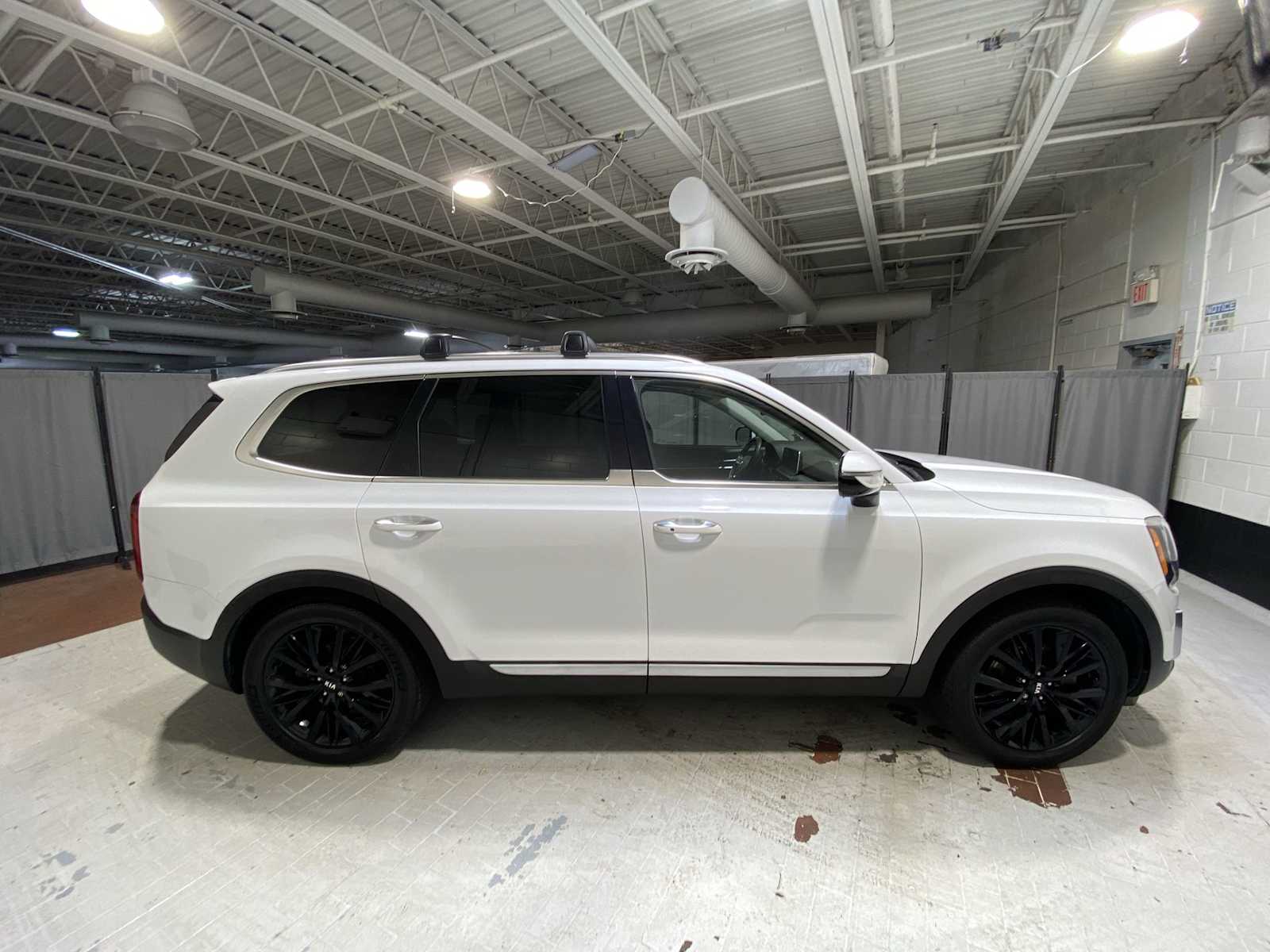 Thumbnail: 2020 Kia Telluride - 27