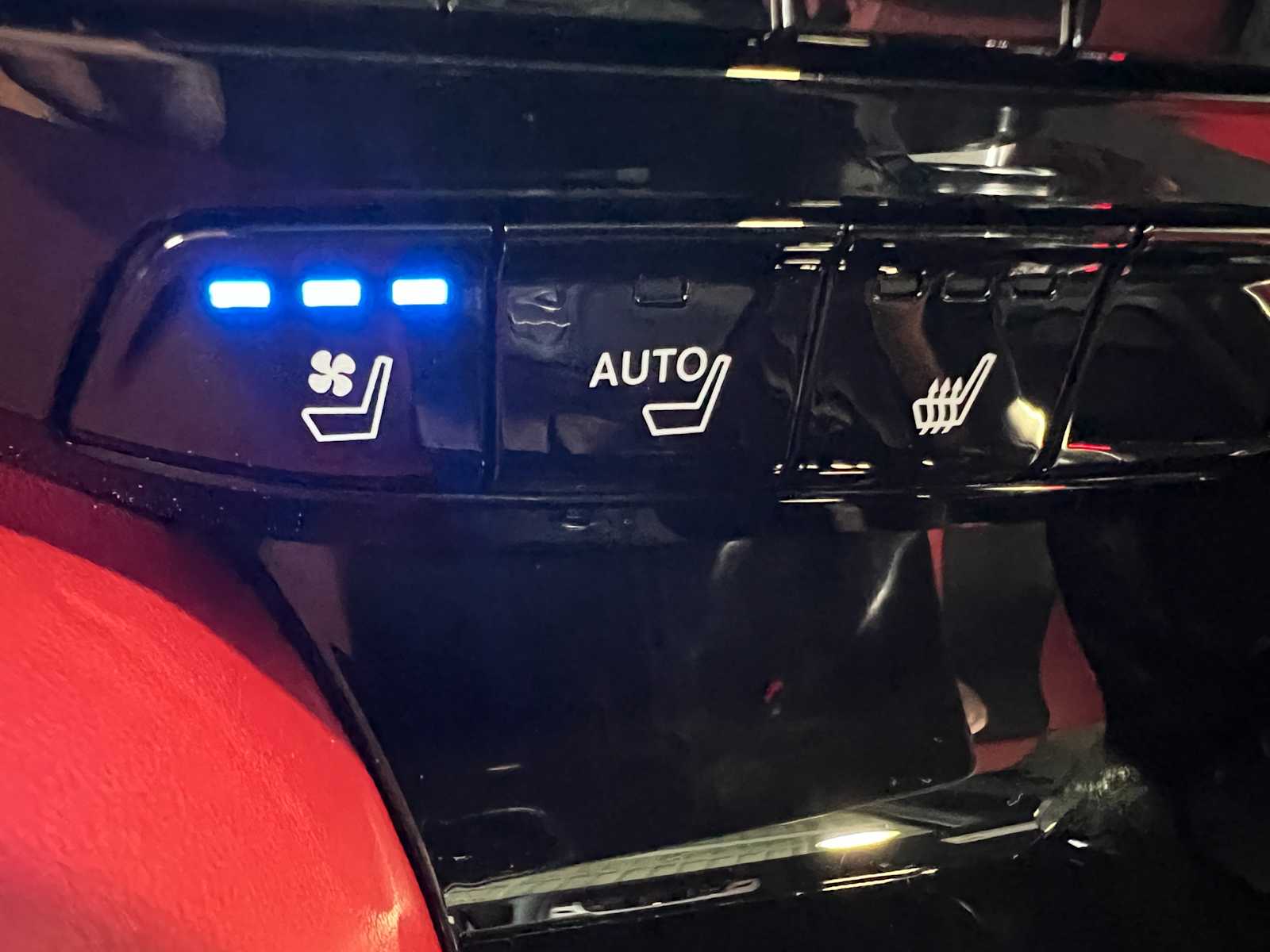 Thumbnail: 2026 Acura MDX - 20