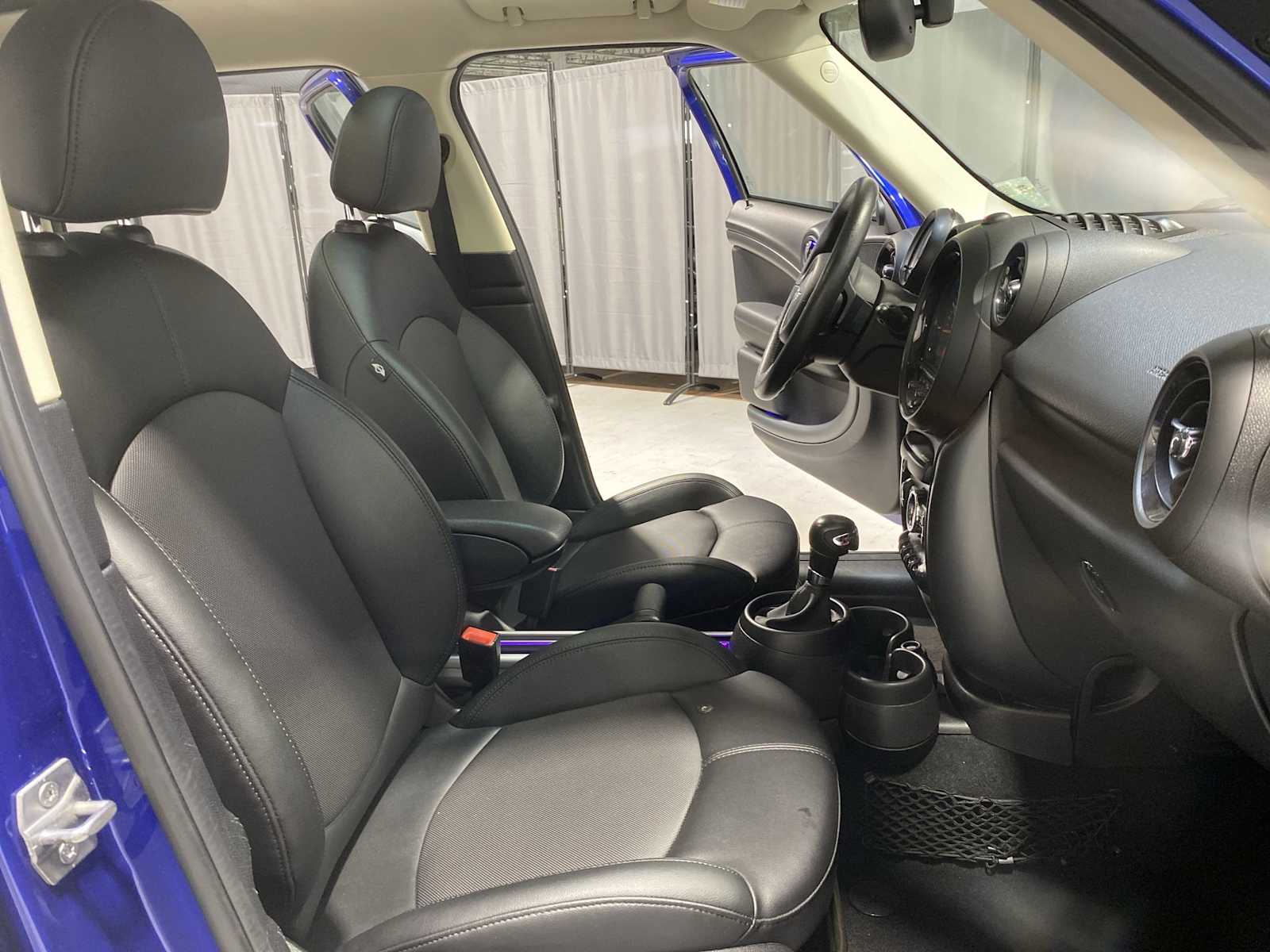 Thumbnail: 2016 MINI Cooper Countryman - 14
