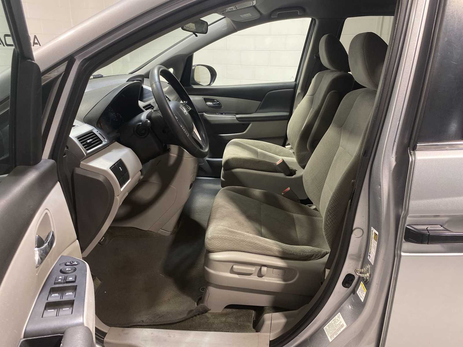 Thumbnail: 2016 Honda Odyssey - 2