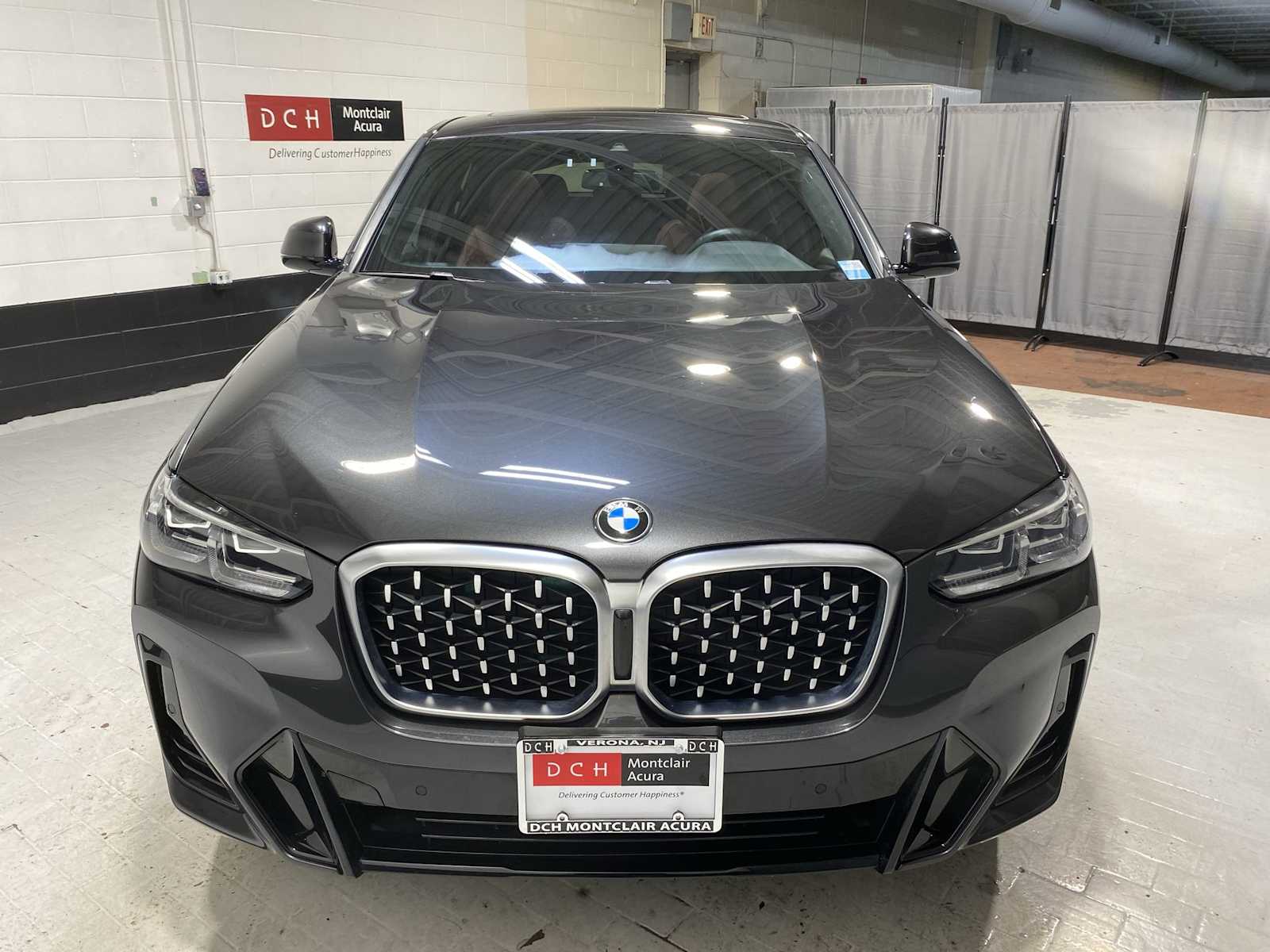 Thumbnail: 2023 BMW X4 - 6