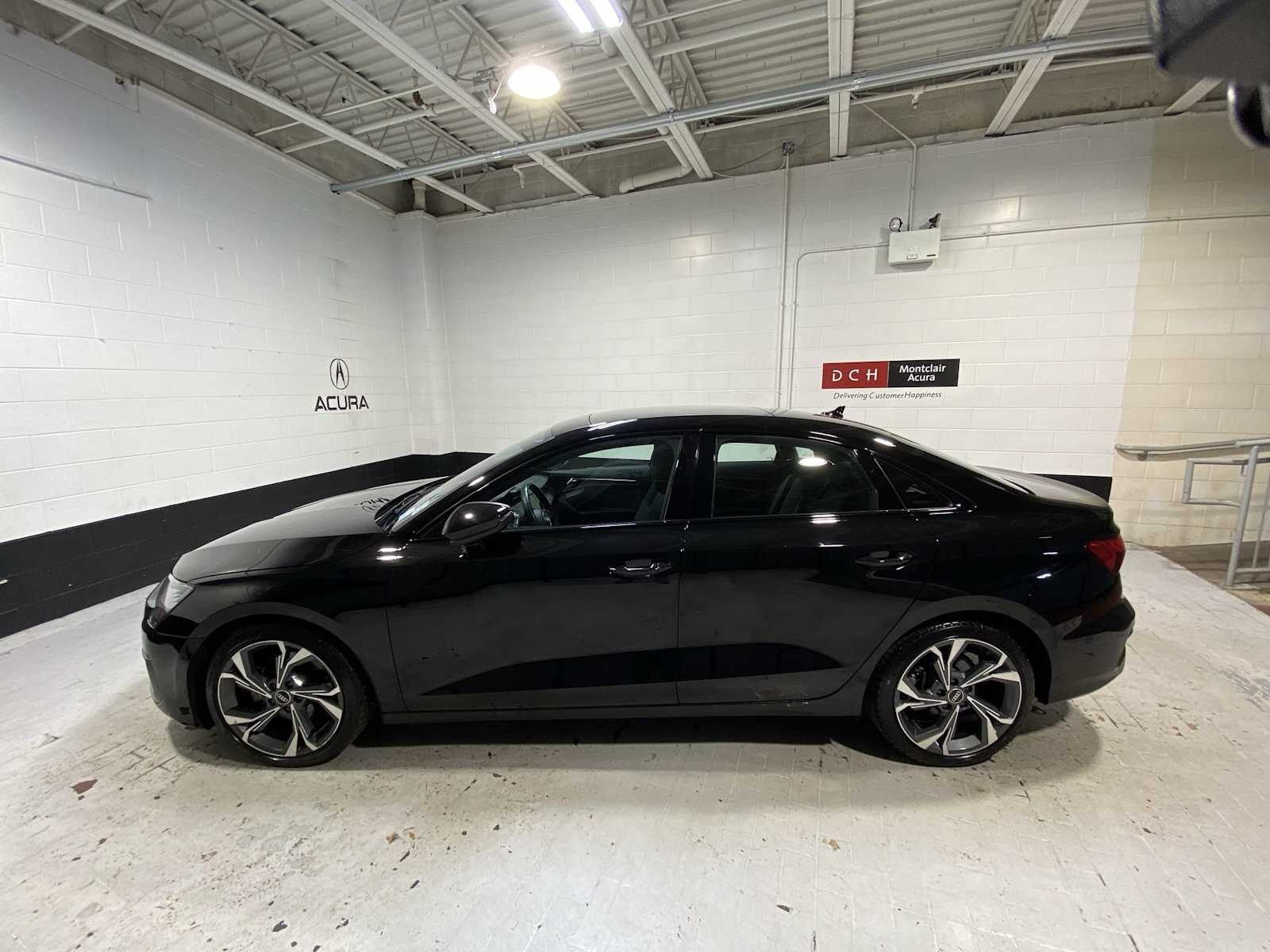 2022 Audi A3 Quattro Premium photo 3