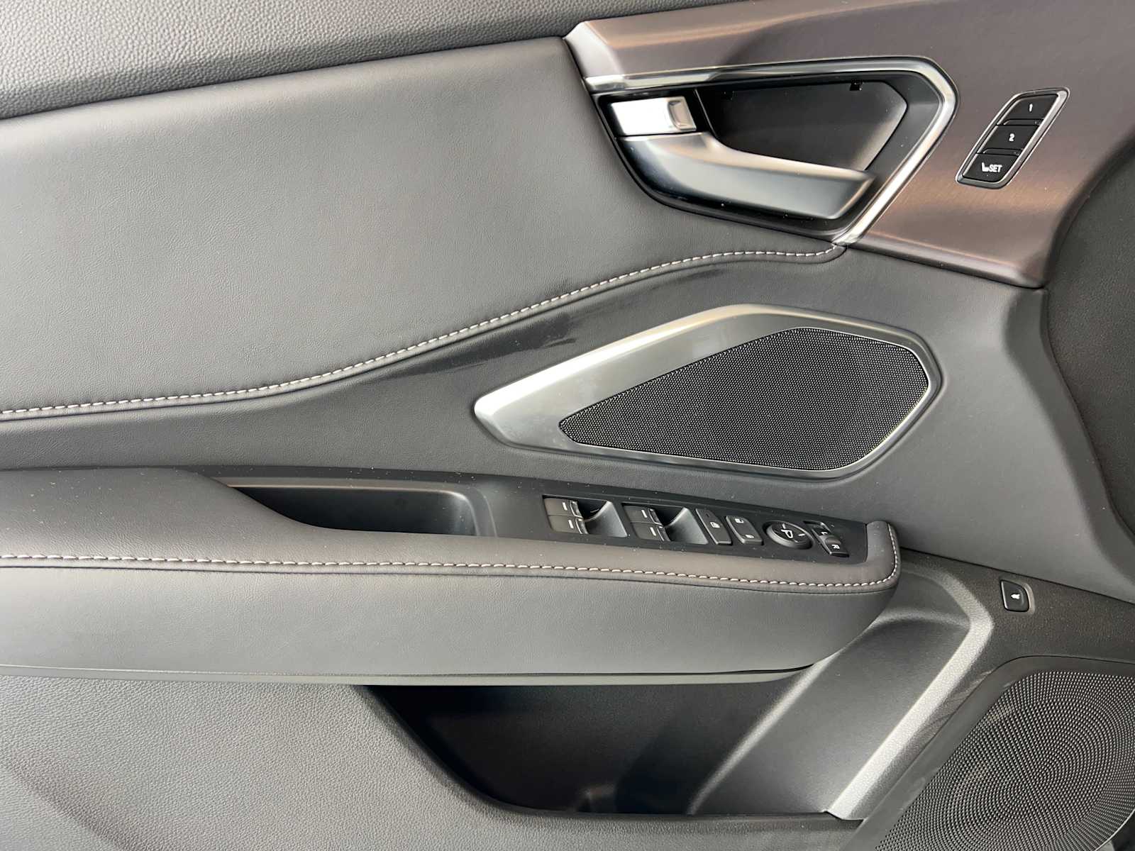 Thumbnail: 2026 Acura RDX - 21