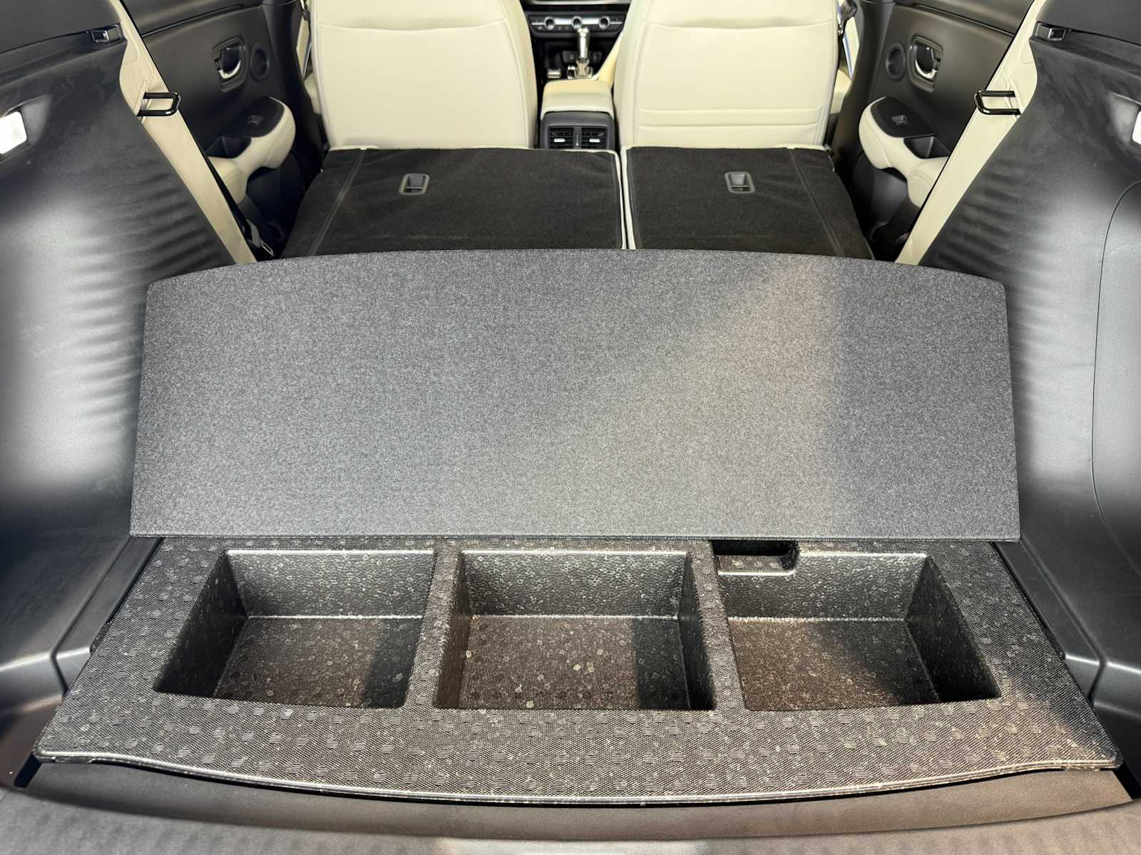 Thumbnail: 2025 Acura ADX - 33