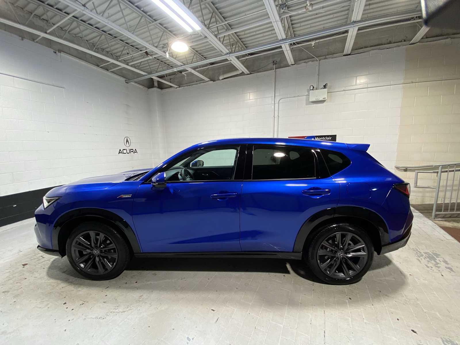 Thumbnail: 2025 Acura ADX - 3