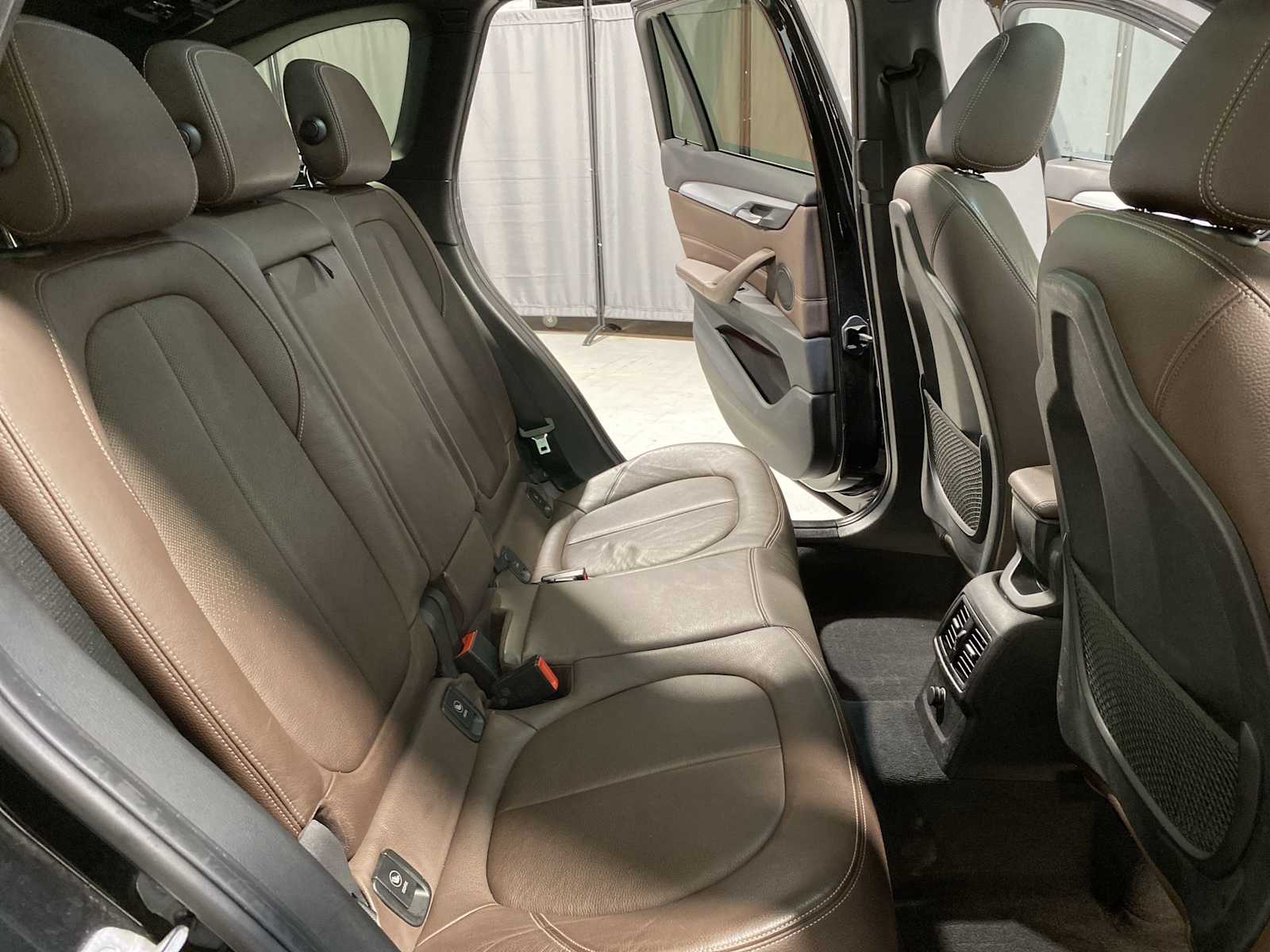 Thumbnail: 2016 BMW X1 - 13