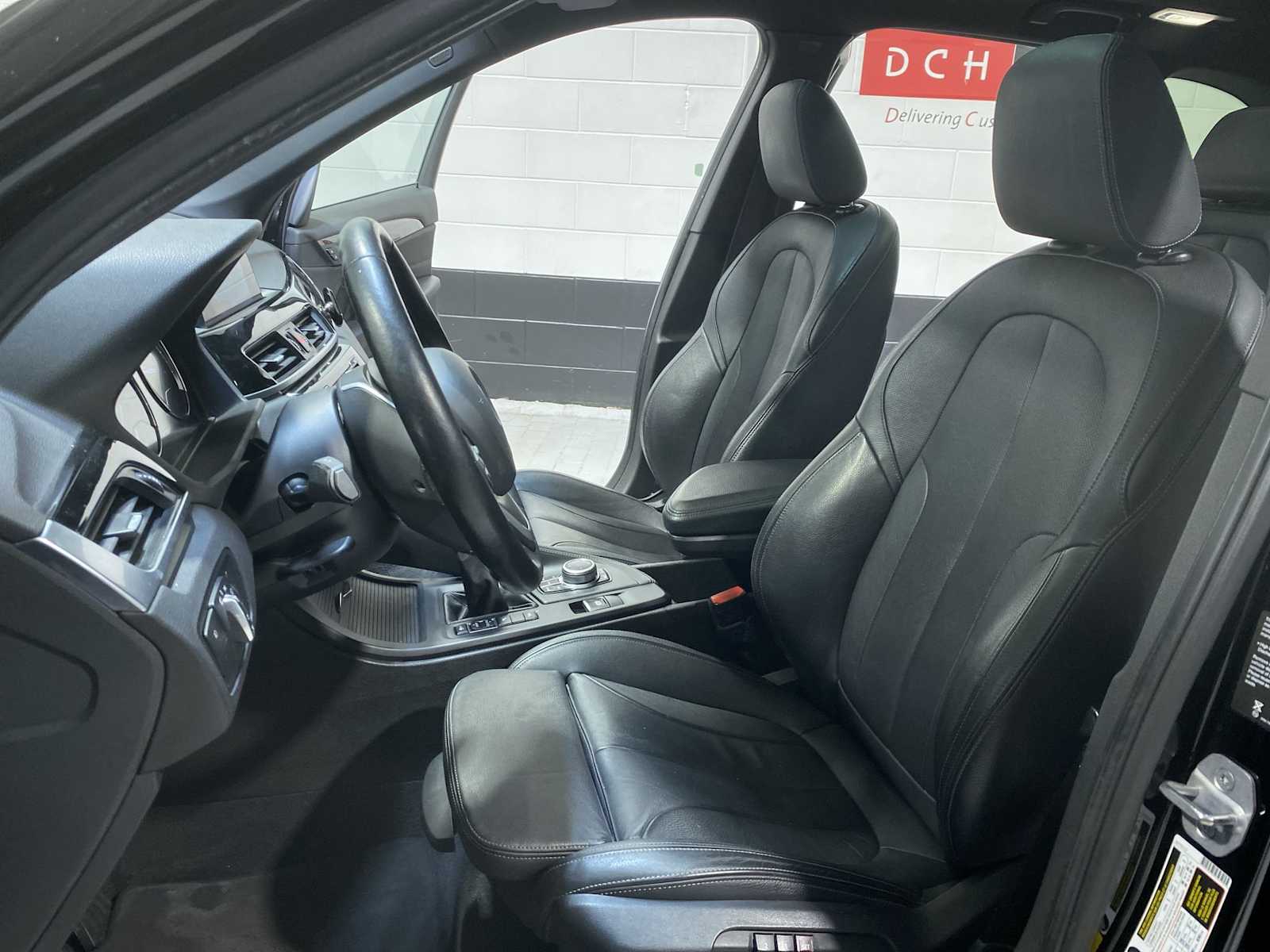 Thumbnail: 2018 BMW X1 - 11