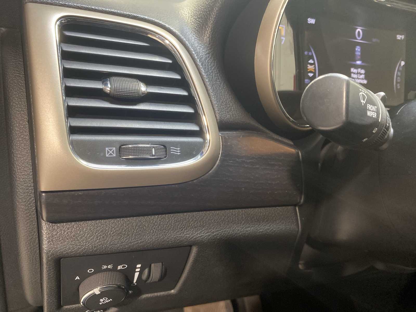 Thumbnail: 2014 Jeep Grand Cherokee - 24