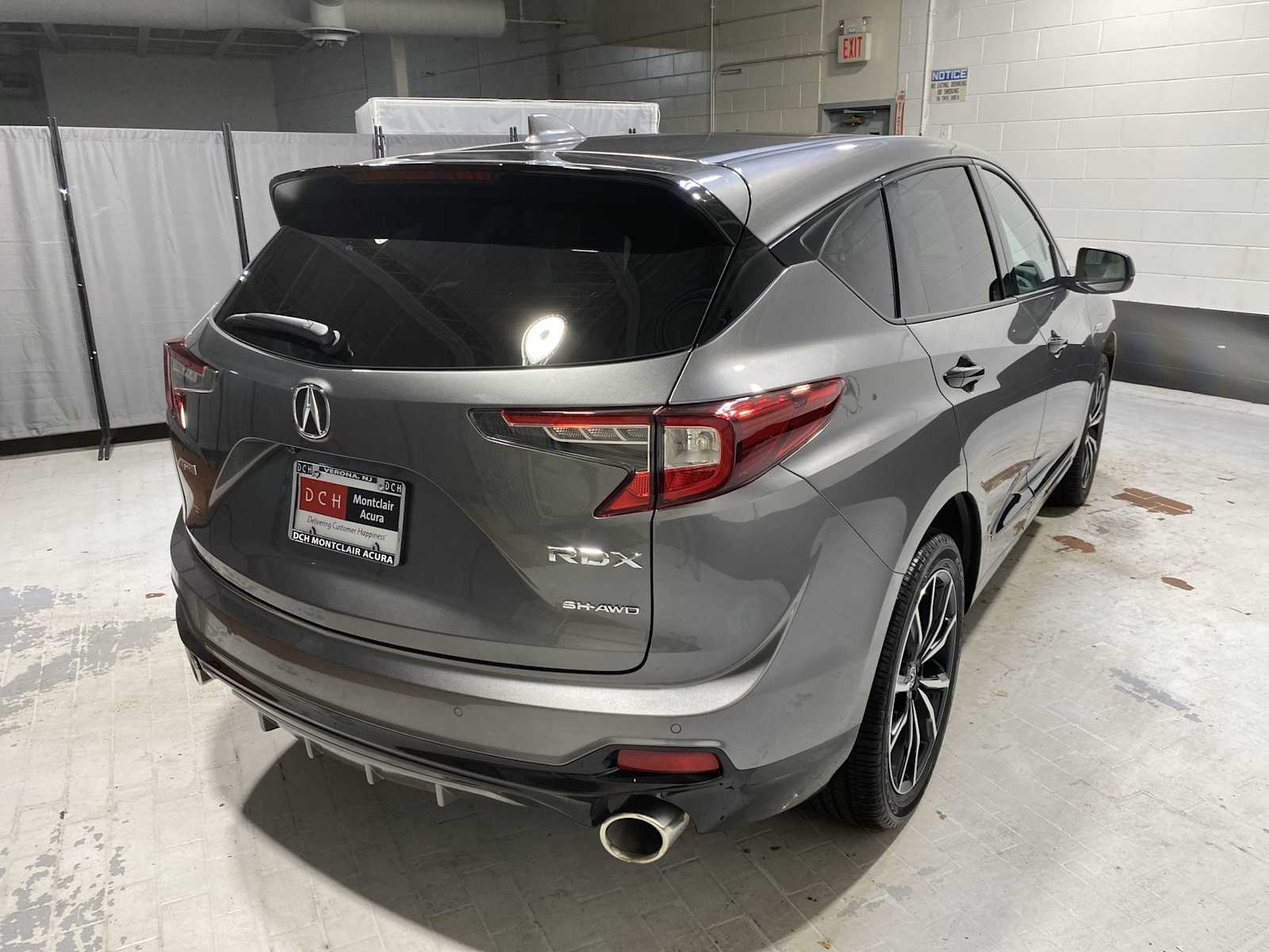 Thumbnail: 2025 Acura RDX - 26