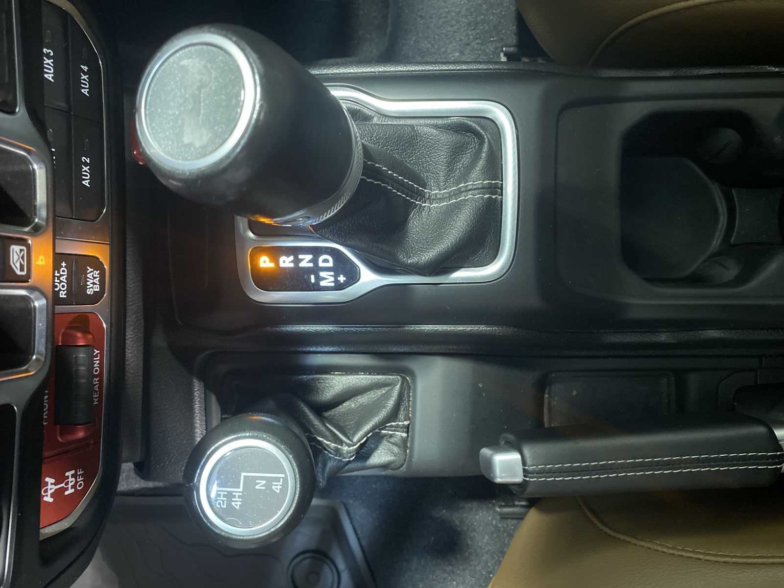 Thumbnail: 2021 Jeep Wrangler - 17