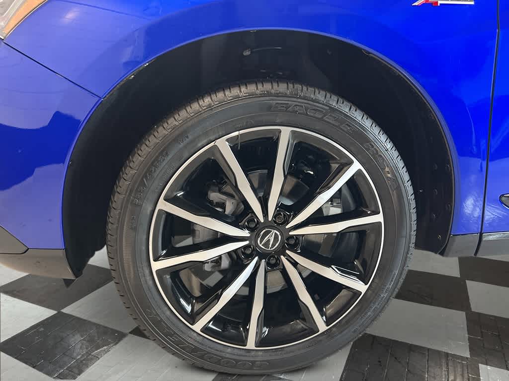 Thumbnail: 2025 Acura RDX - 13