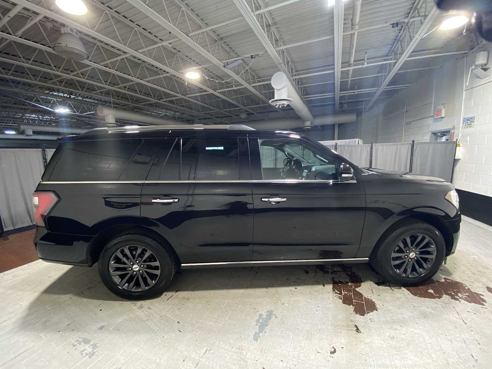 Thumbnail: 2019 Ford Expedition - 26