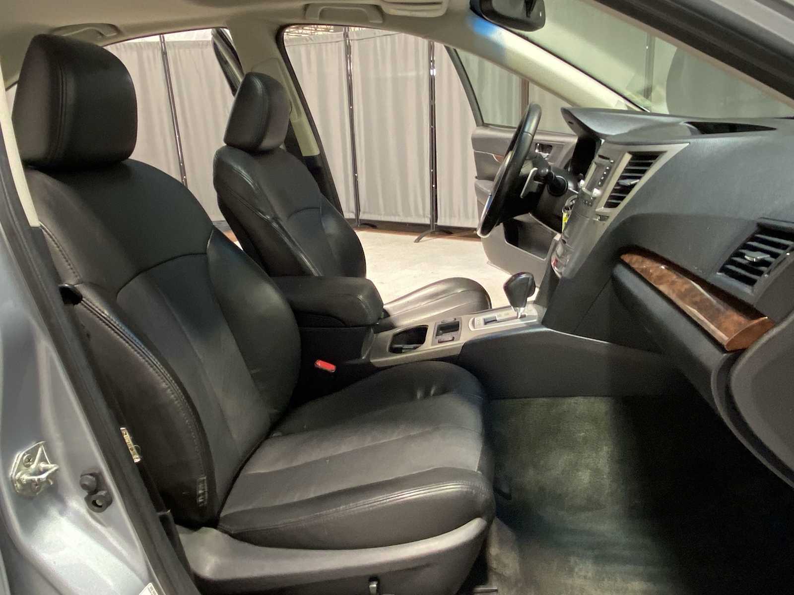 Thumbnail: 2014 Subaru Legacy - 14