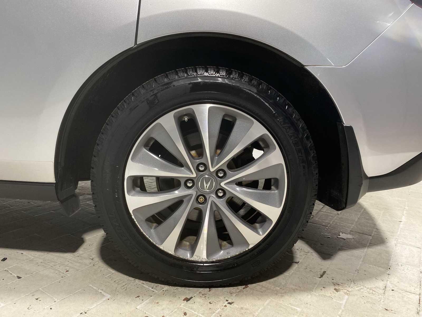 Thumbnail: 2014 Acura MDX - 8