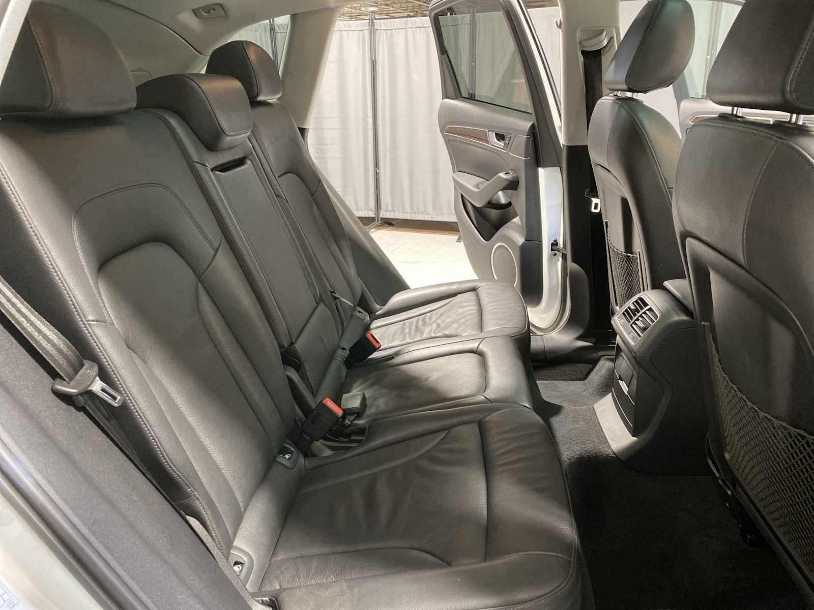 Thumbnail: 2013 Audi Q5 - 13