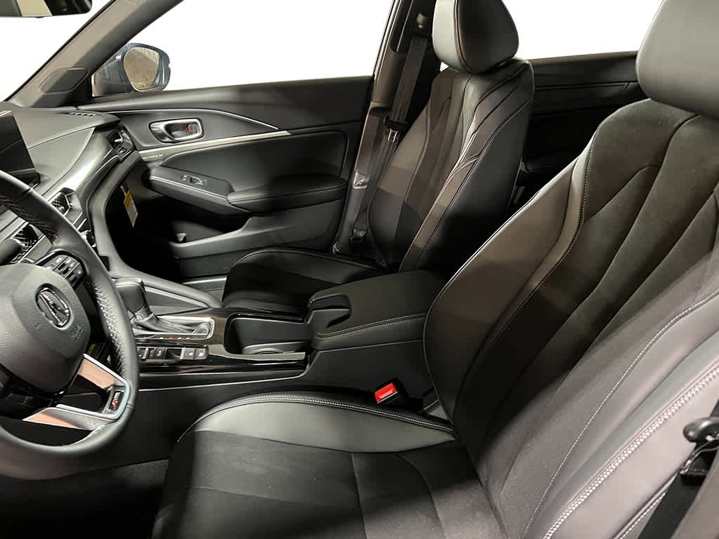 Thumbnail: 2025 Acura Integra - 14