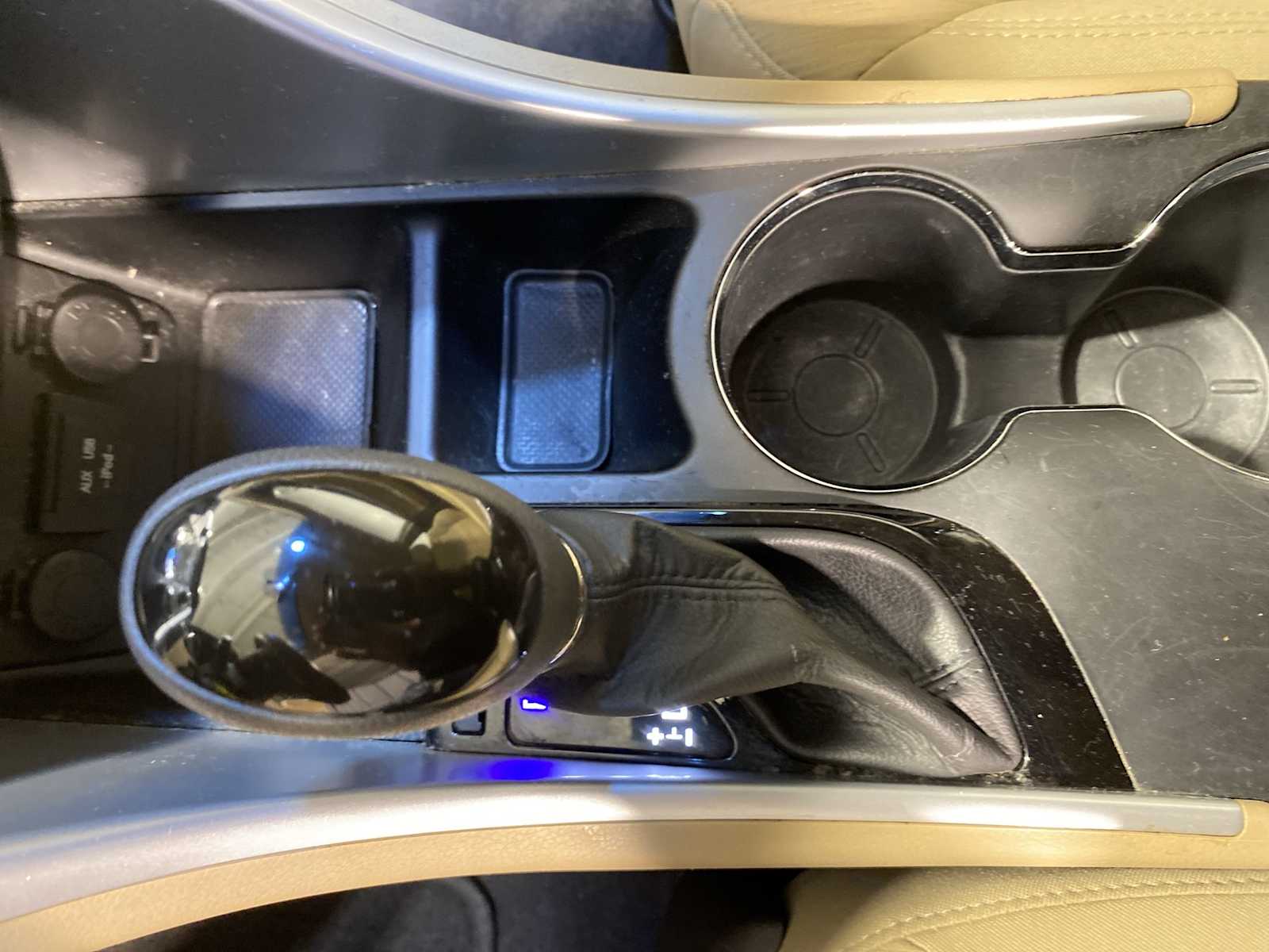Thumbnail: 2011 Hyundai Sonata - 17
