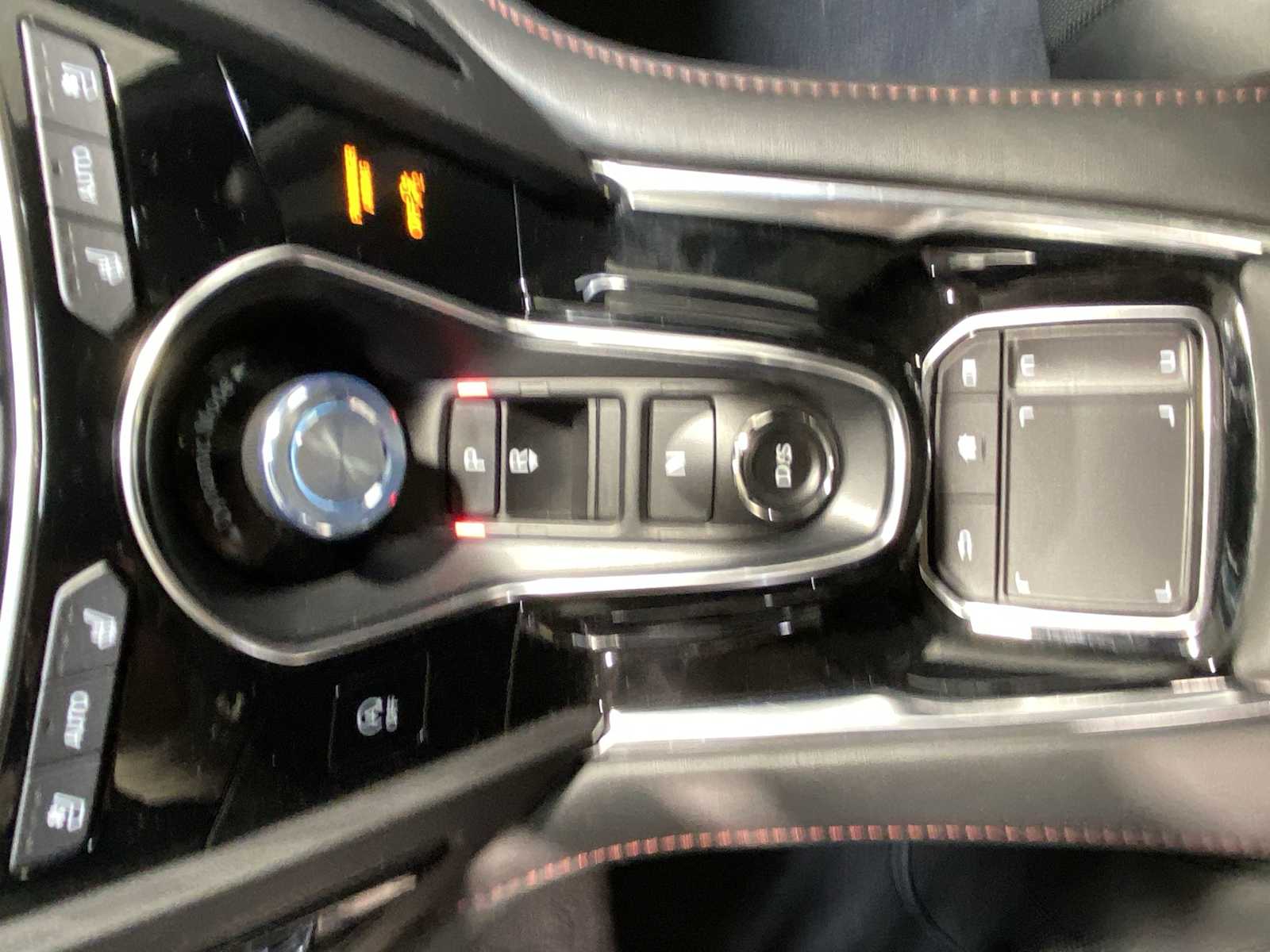 Thumbnail: 2023 Acura RDX - 17