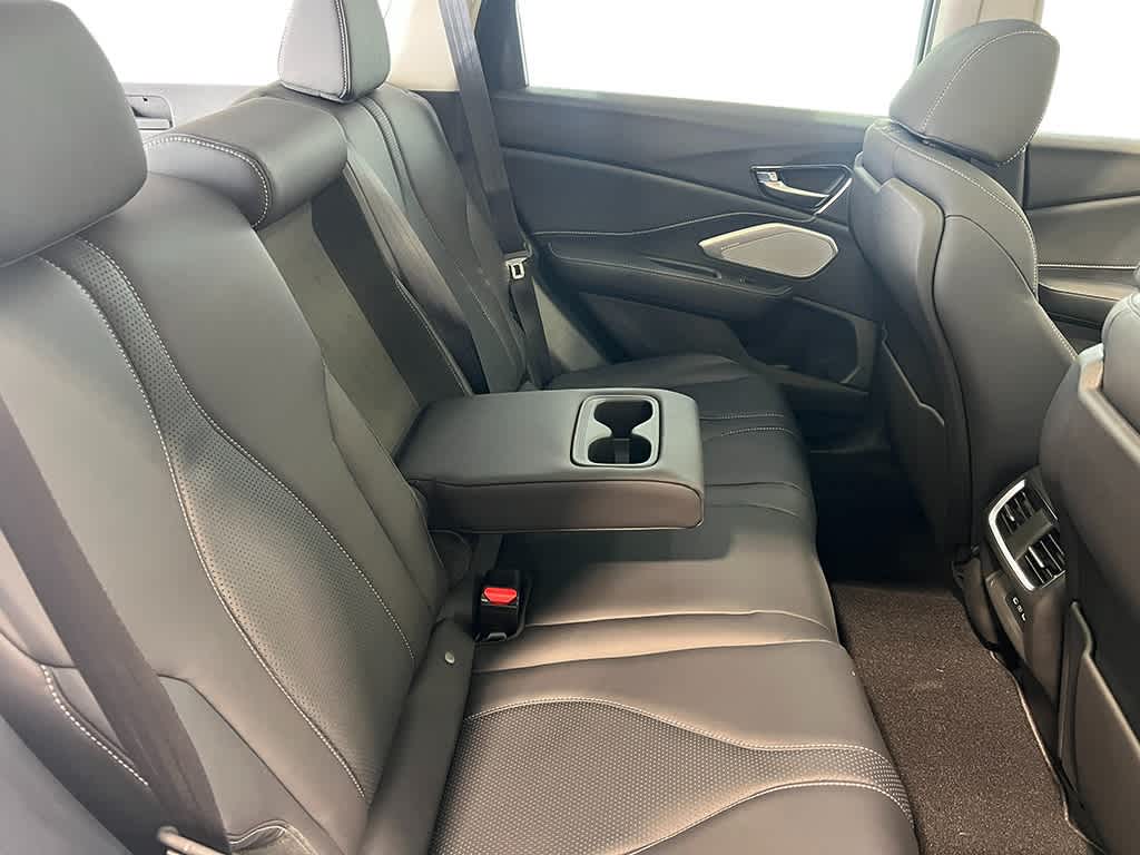 Thumbnail: 2026 Acura RDX - 32