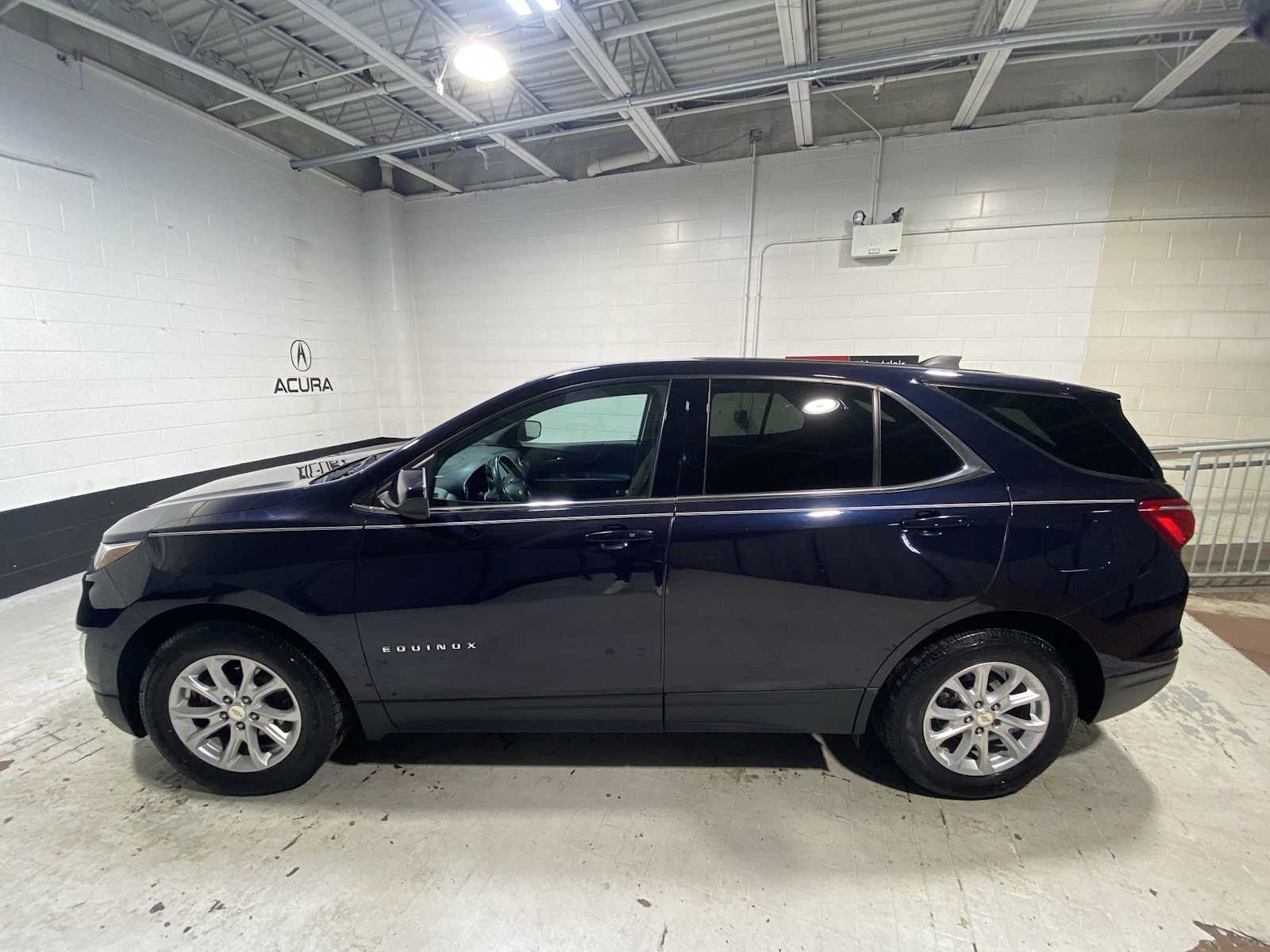 Thumbnail: 2020 Chevrolet Equinox - 3