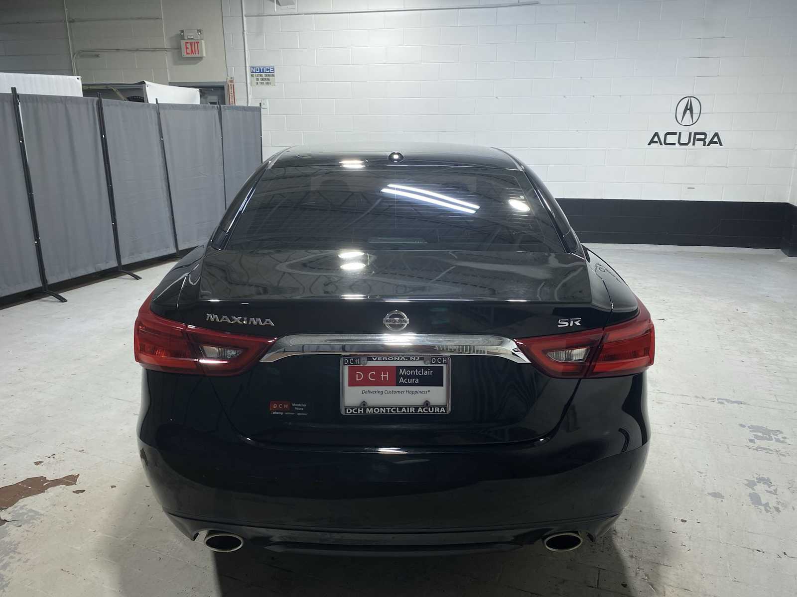 Thumbnail: 2017 Nissan Maxima - 6