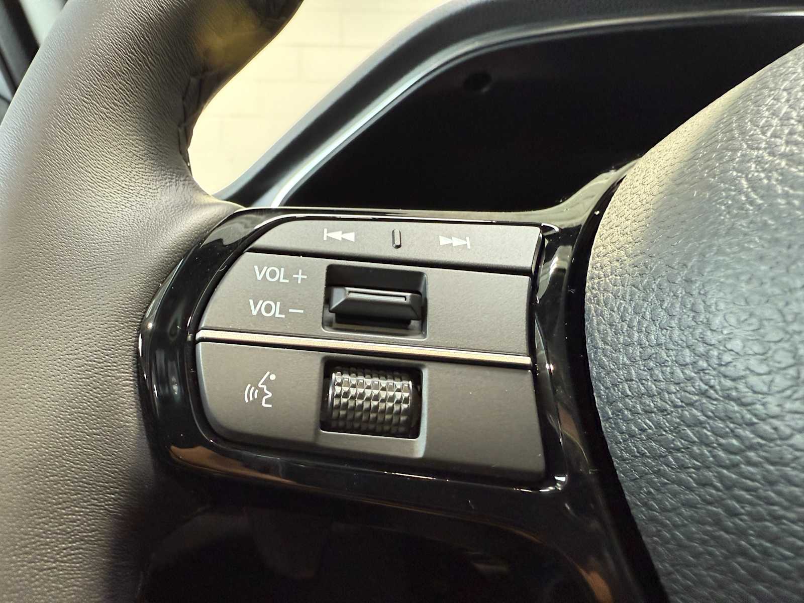 Thumbnail: 2026 Acura Integra - 16