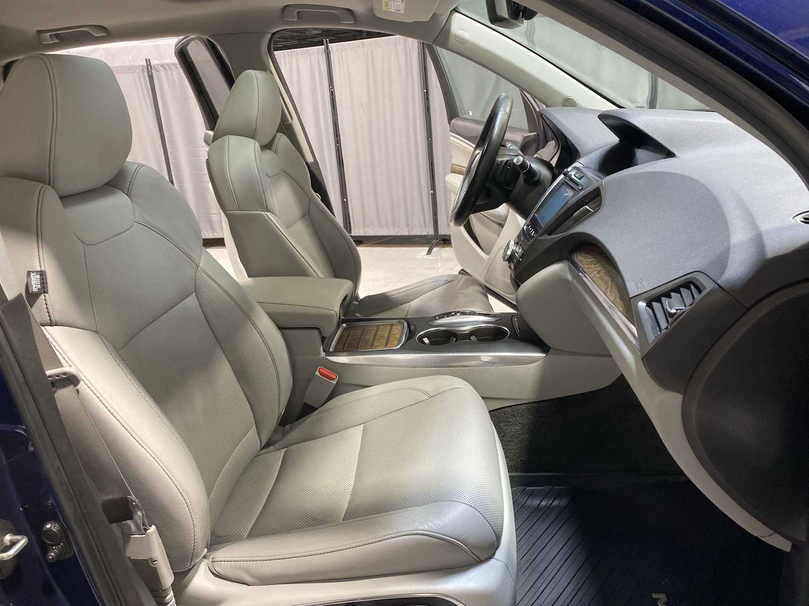 Thumbnail: 2019 Acura MDX - 14