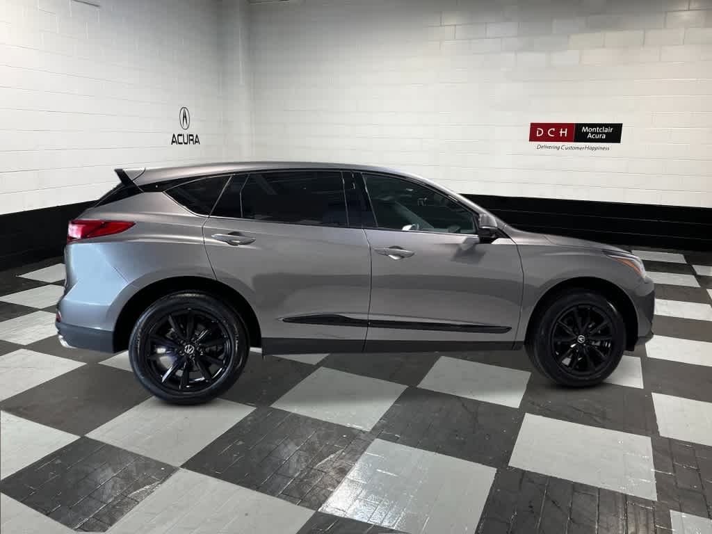 Thumbnail: 2025 Acura RDX - 6